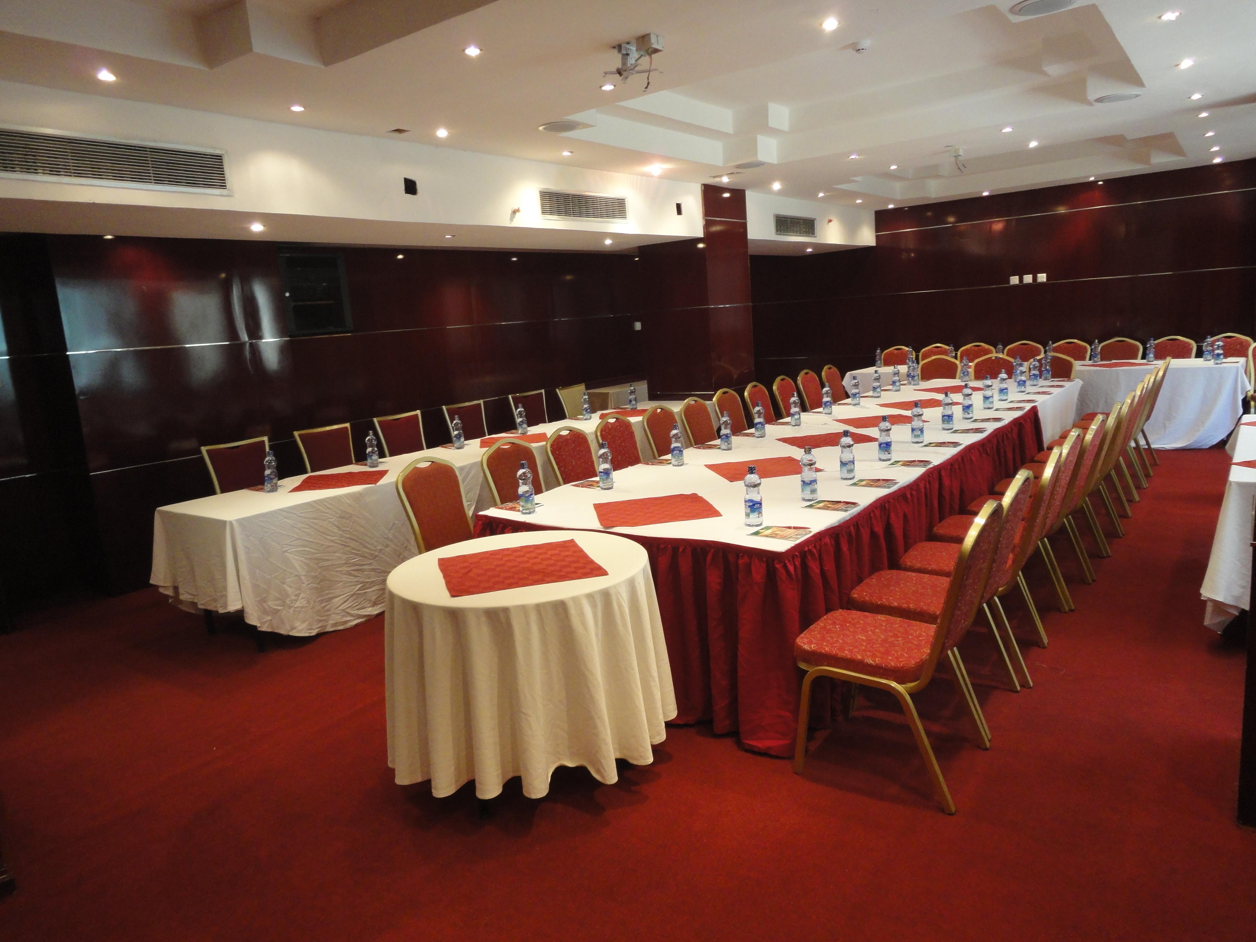 Harmony Hotel Адис Абеба Екстериор снимка