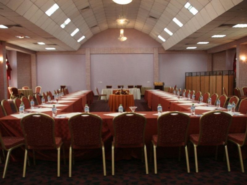 Harmony Hotel Адис Абеба Екстериор снимка