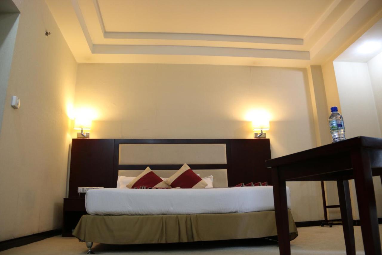 Harmony Hotel Адис Абеба Екстериор снимка